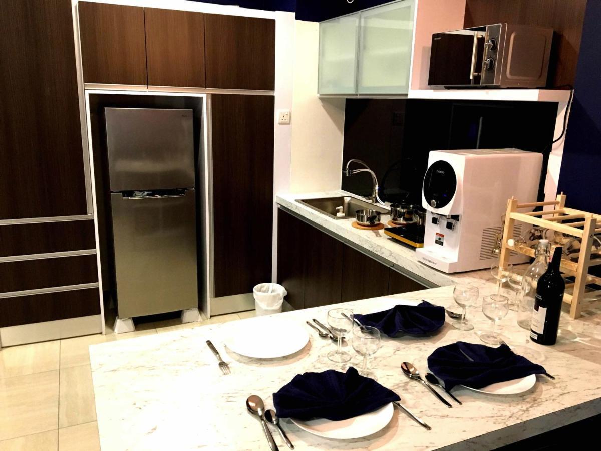 Excellent Location Premium Studio At Palo 101 이포 외부 사진
