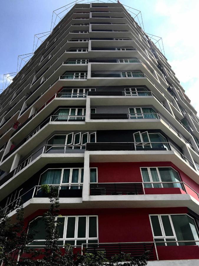 Excellent Location Premium Studio At Palo 101 이포 외부 사진